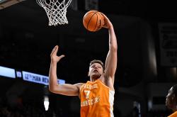 波兰内線(xiàn)新秀签约费城76人，或缺席欧洲(zhōu)盃(bēi)