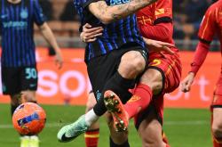 （体育）足球——意甲：国际米兰胜莱切