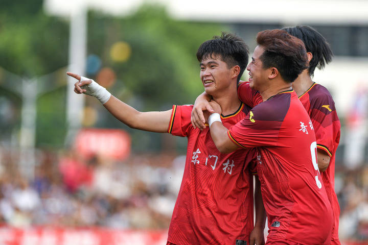 追光 | “村超”场边的鼓声,又响起来了!