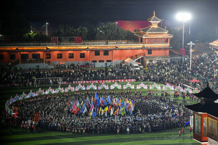 追光 | “村超”场边的鼓声,又响起来了!