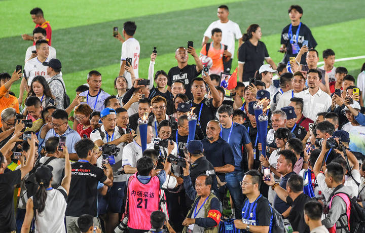 追光 | “村超”场边的鼓声,又响起来了!