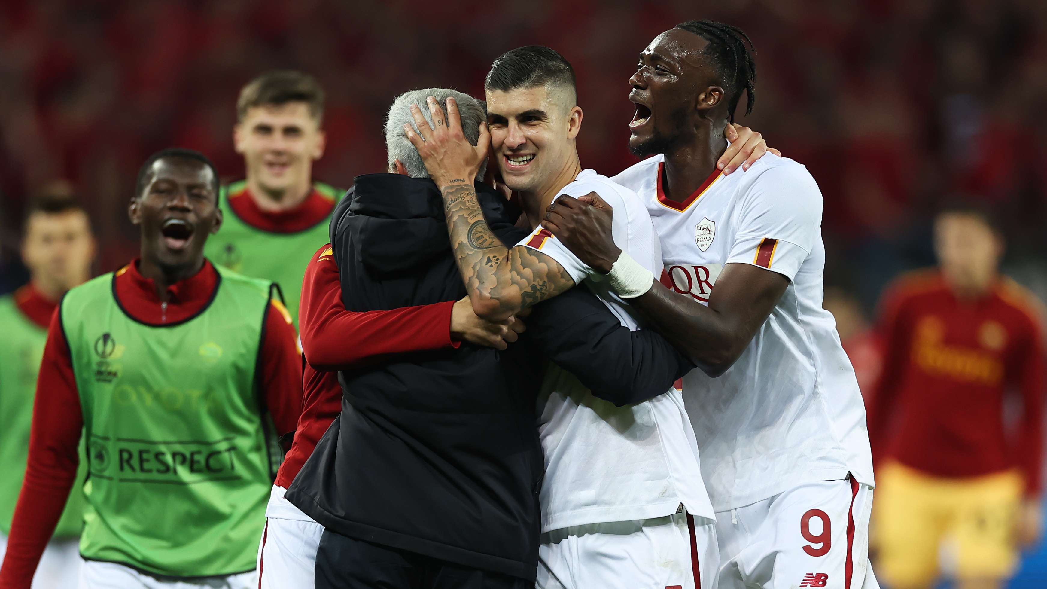 罗马再换帅之后，罗马悍将曼奇尼称赞穆帅：何塞是猛兽