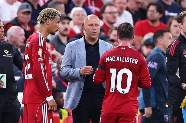 不是维尔茨！利物浦中场7场0球0助攻 斯洛特该让他替补