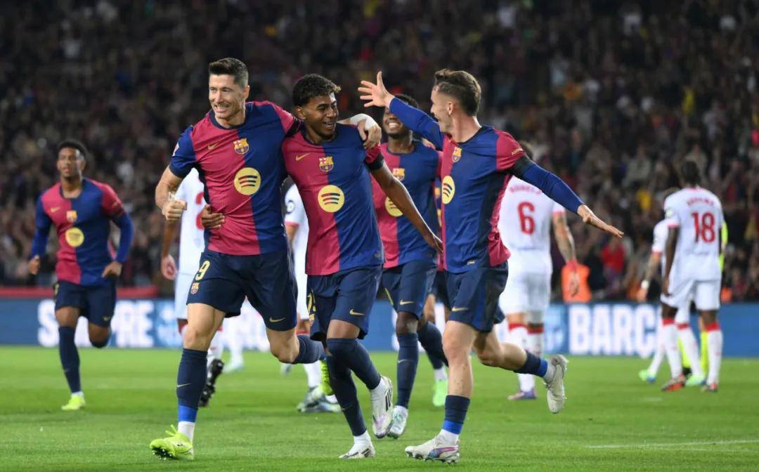 西甲-巴萨5-0巴伦西亚：锋线乱套了，巴萨卫冕悬了|前瞻