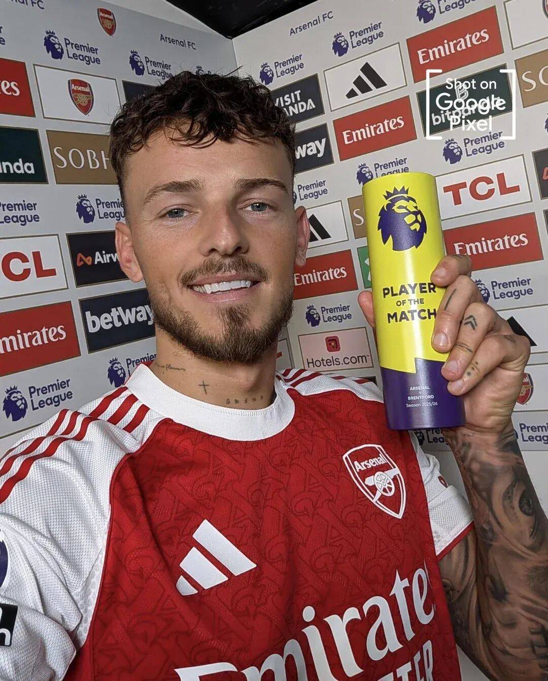 枪手扫地僧！本怀特首发拿下全场最佳 曼城蓝军都想挖他