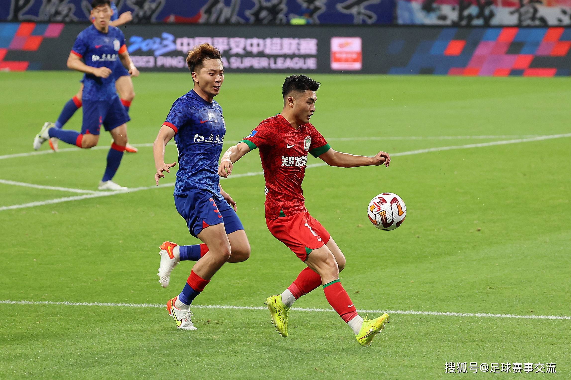 今日足球：成都蓉城VS布里兰 莱切斯特城VS南安普顿