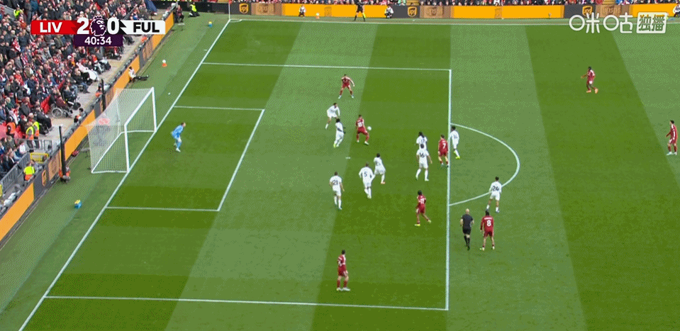 体坛联播｜巴萨大胜西班牙人9分领跑，利物浦止住三连败